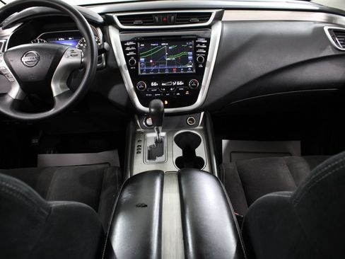Used 2017 Nissan Murano S w/ Navigation Package AWD/4WD image 2