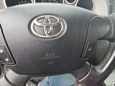Used 2013 Toyota Tundra Limited AWD/4WD image 12