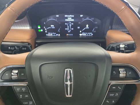 Used 2023 Lincoln Nautilus Black Label AWD/4WD image 35