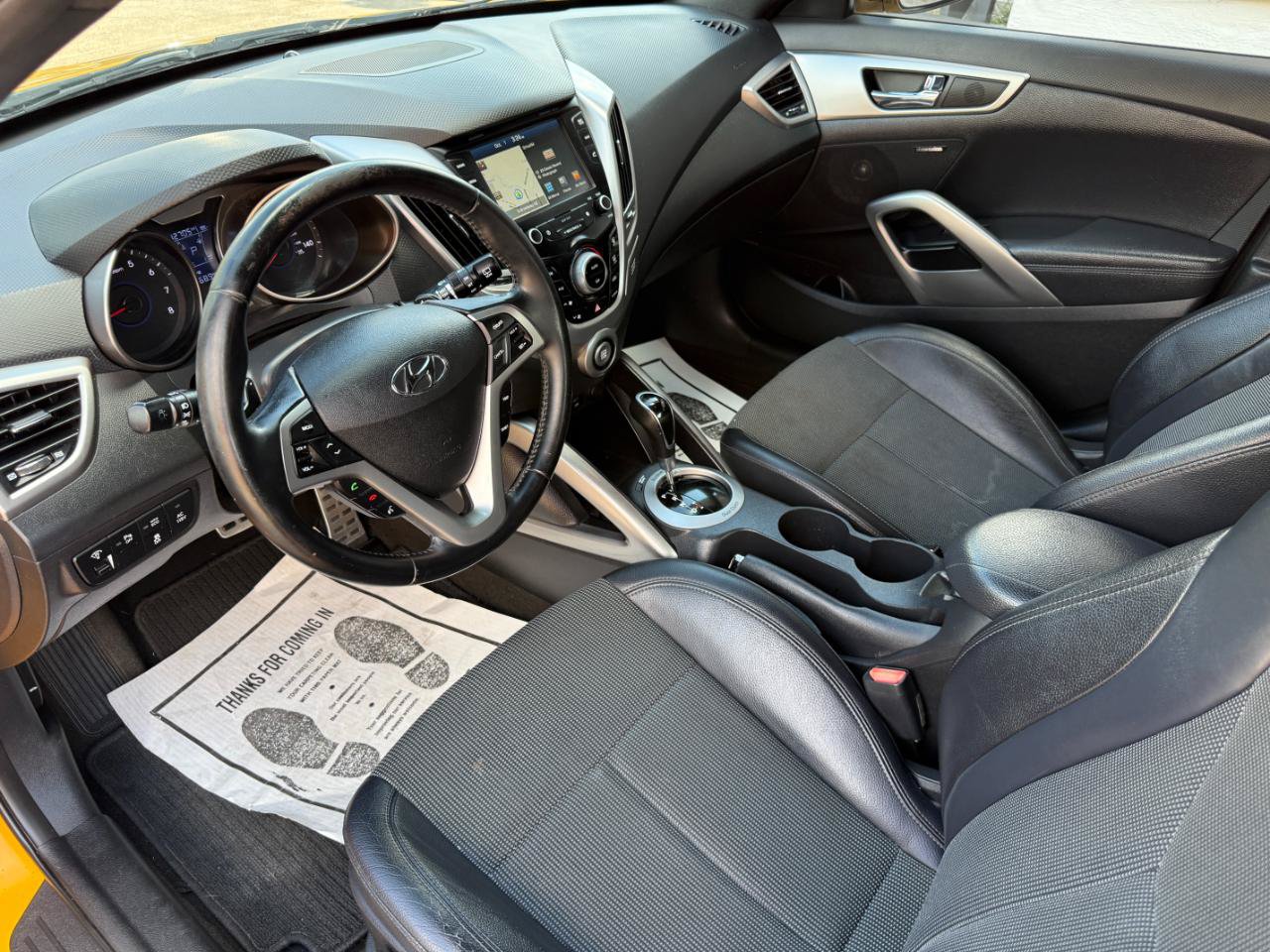 Used 2016 Hyundai Veloster w/ Option Group 03 FWD image 15