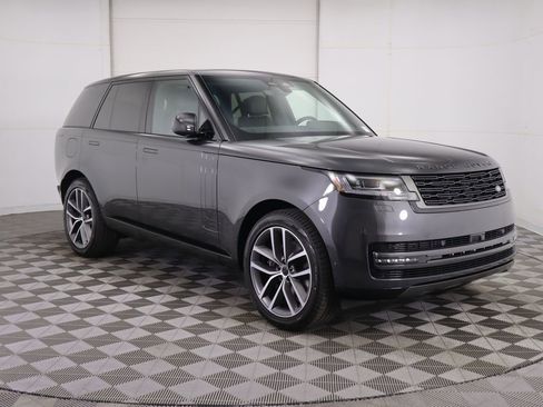 New 2026 Land Rover Range Rover SE image 3