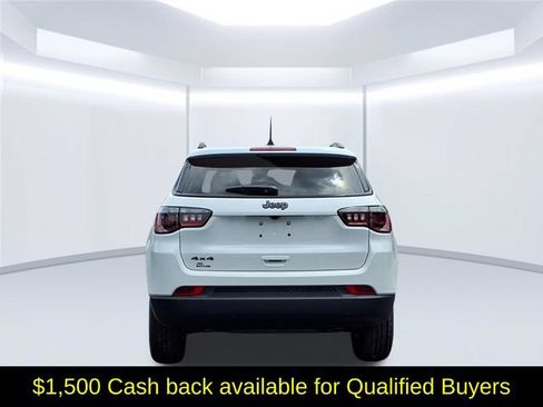 New 2026 Jeep Compass Latitude AWD/4WD image 5