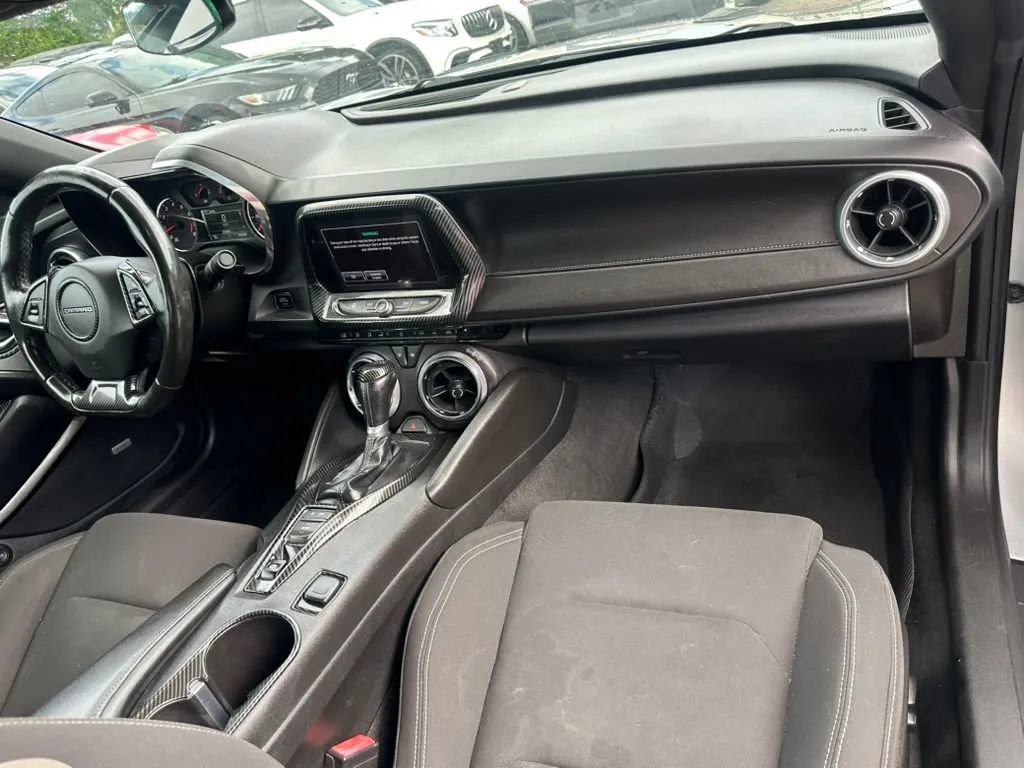 Used 2016 Chevrolet Camaro LT w/ Technology Package RWD image 12