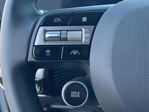 Certified 2025 Hyundai Ioniq 5 SE image 8