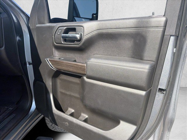 Used 2019 Chevrolet Silverado 1500 RST AWD/4WD image 24
