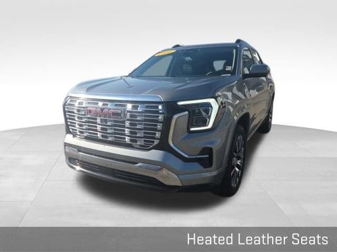 Used 2026 GMC Terrain Denali w/ LPO, Floor Liner Package AWD/4WD image 9
