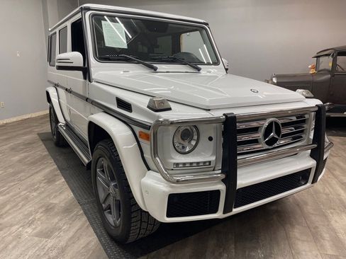 Used 2017 Mercedes-Benz G 550 image 4