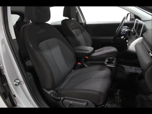 Certified 2024 Hyundai Ioniq 5 SEL RWD image 18
