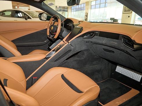 Used 2021 Ferrari Roma image 74