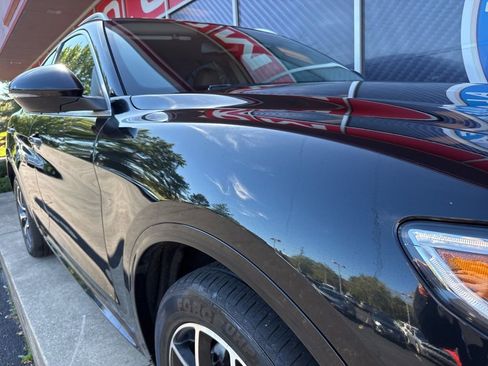 Used 2020 Alfa Romeo Stelvio Ti image 2