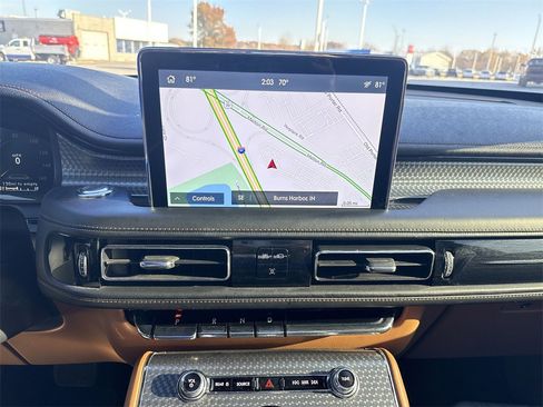 Used 2020 Lincoln Aviator Black Label w/ Class IV Trailer Tow Package image 20