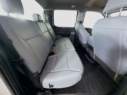 Used 2022 Ford F150 XL w/ Trailer Tow Package image 19