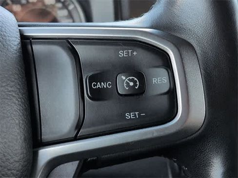 Used 2019 RAM 1500 Big Horn image 24