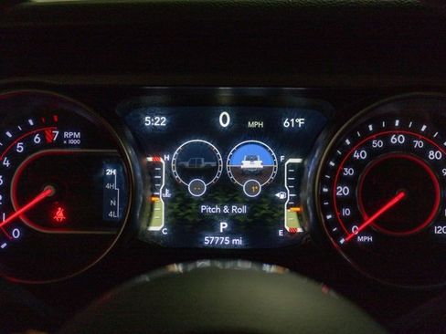 Certified 2021 Jeep Gladiator Mojave image 12