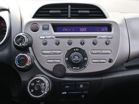 Used 2010 Honda Fit Sport image 33