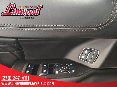 Used 2020 Ford Expedition Platinum image 17