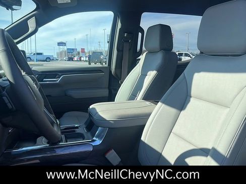 New 2026 Chevrolet Silverado 1500 LTZ w/ LTZ Premium Package image 16