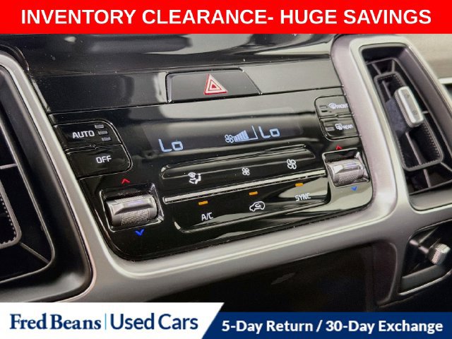 Used 2023 Kia Sorento S AWD/4WD image 23