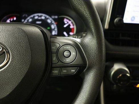 Used 2024 Toyota RAV4 XLE image 19