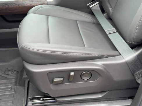 New 2026 GMC Sierra 1500 SLT image 20