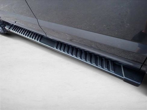 Used 2020 Ford F150 Lariat w/ Equipment Group 502A Luxury image 8