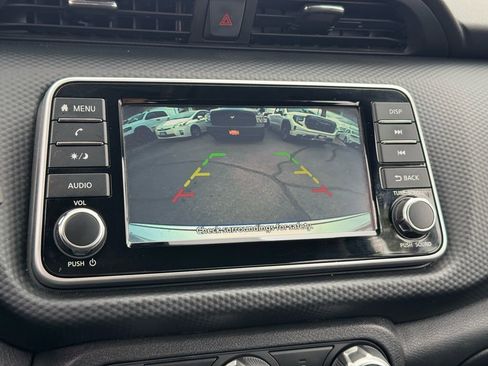 Used 2024 Nissan Kicks S image 29