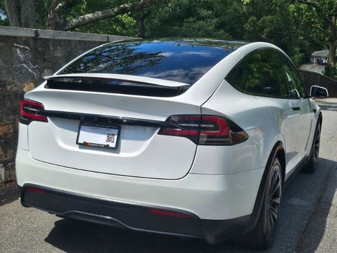Used 2023 Tesla Model X AWD/4WD image 12