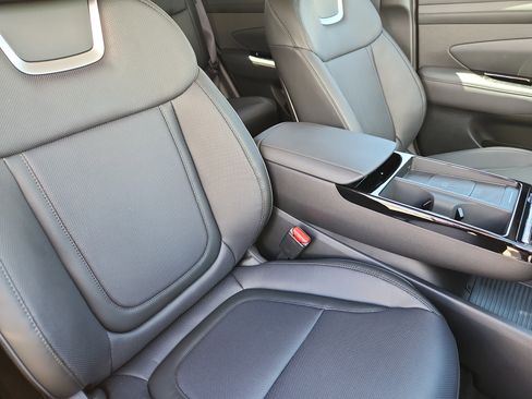 New 2026 Hyundai Tucson Limited AWD/4WD image 12