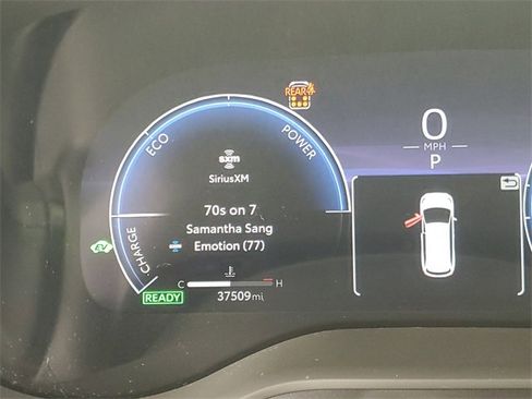 Used 2025 Toyota Sienna XSE image 27