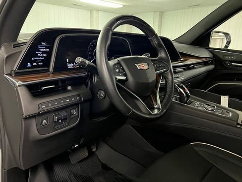 Certified 2024 Cadillac Escalade ESV Premium Luxury w/ Performance Package AWD/4WD image 14