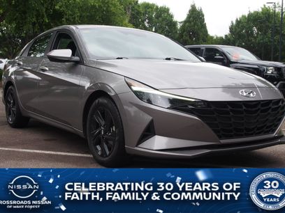 Used 2023 Hyundai Elantra SEL w/ Cargo Package