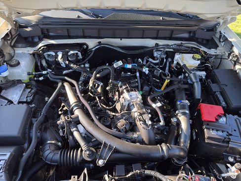 New 2025 Ford Bronco Outer Banks image 38