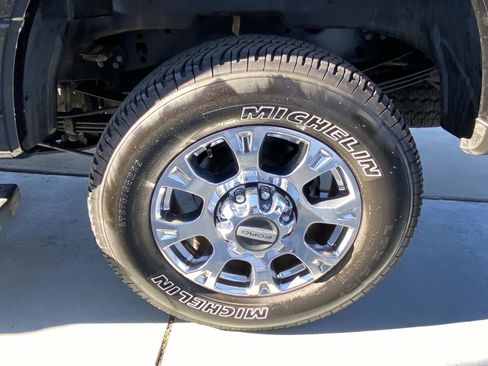 Used 2020 Ford F350 Lariat w/ Lariat Ultimate Package image 8