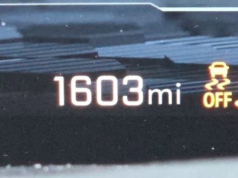 Used 2025 Chevrolet Tahoe LT w/ Comfort Package image 6