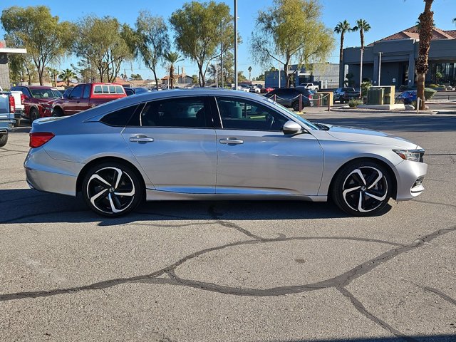 Used 2019 Honda Accord Sport image 4