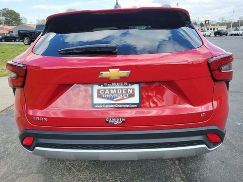 New 2026 Chevrolet Trax LT image 11