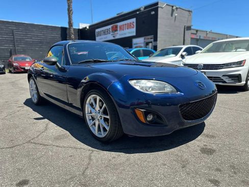 Used 2011 MAZDA MX-5 Miata Touring w/ Suspension Pkg image 45