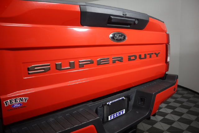 Used 2022 Ford F250 XLT w/ Black Appearance Package AWD/4WD image 35