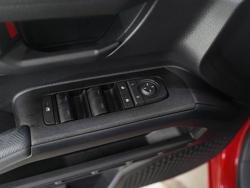 Used 2025 Toyota 4Runner SR5 image 21