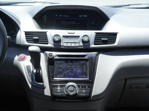 Used 2015 Honda Odyssey EX image 28