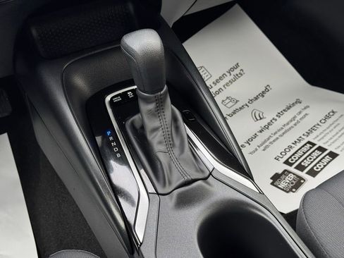 Certified 2024 Toyota Corolla LE image 40