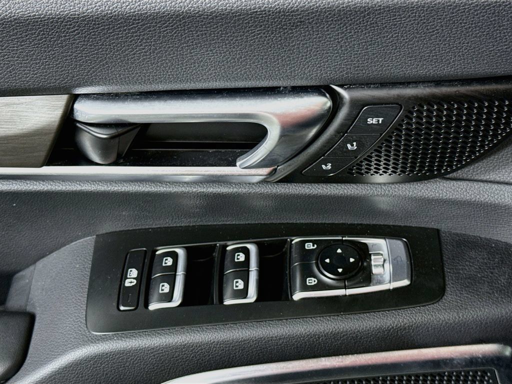 Used 2023 Kia Telluride SX Prestige X-Pro AWD/4WD image 24
