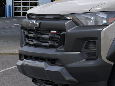 New 2026 Chevrolet Colorado Trail Boss AWD/4WD image 14