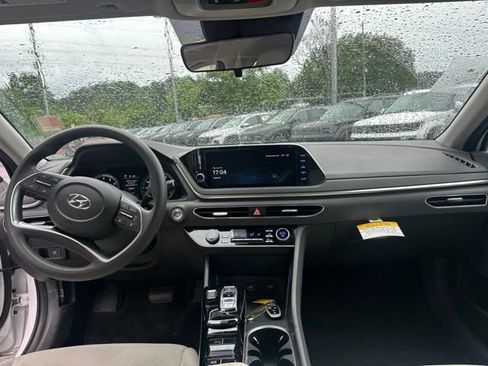 Used 2023 Hyundai Sonata SEL FWD image 8