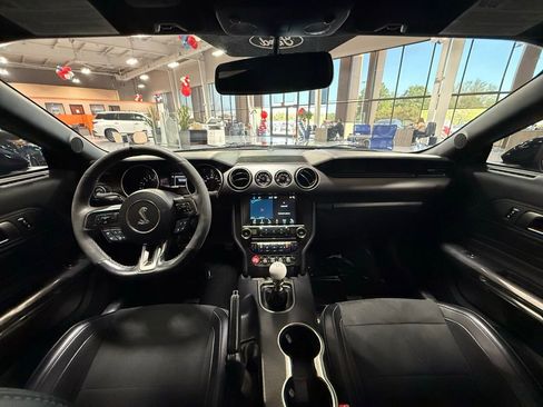Used 2017 Ford Mustang Shelby GT350 image 18