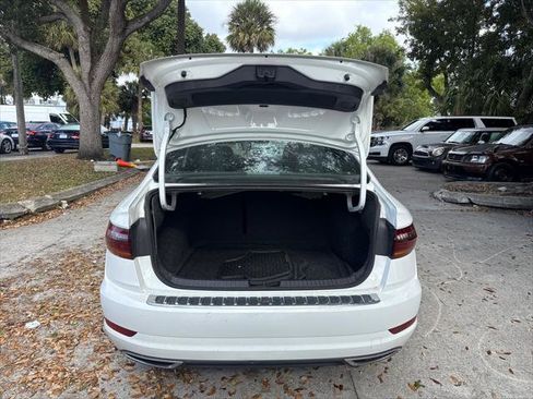 Used 2019 Volkswagen Jetta SE image 19