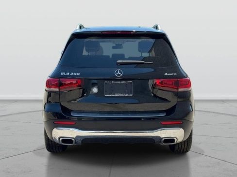 Used 2022 Mercedes-Benz GLB 250 4MATIC image 7