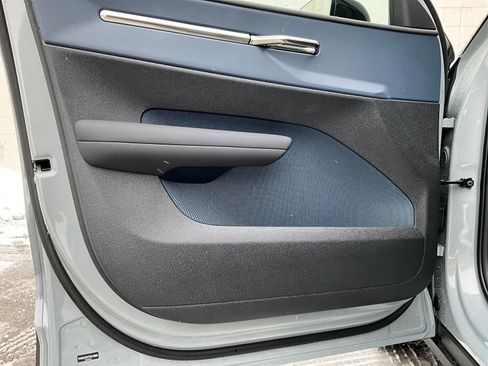 New 2026 Volvo EX30 Plus image 10