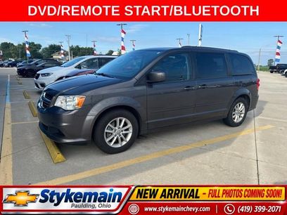 Used 2015 Dodge Grand Caravan SXT w/ UConnect Hands-Free Group
