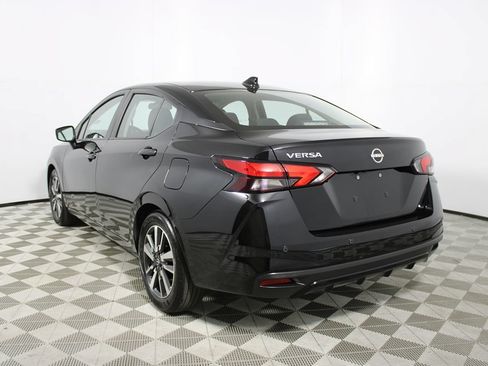 Used 2025 Nissan Versa SV FWD image 34